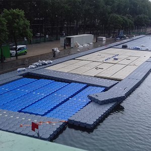 piscine-flottante-paris-bassin-villette-3.jpg