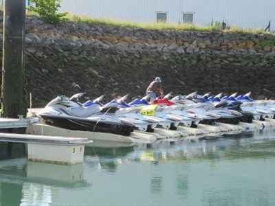 rampe-flottante-jet-ski-ponton-belrive-10.jpg