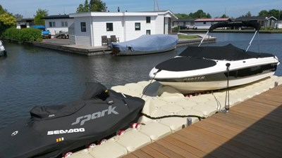 BoatLift - 8301 Lemmer 04.jpg