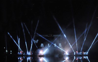 plateforme-flottante-walibi-1.jpg