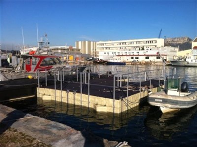 Schwimmplattform-Wartungsplattform-Wartungssteg-Wartungsarbeiten-7