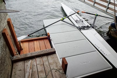 EasyFloat - Walchwil Suisse 02.JPG