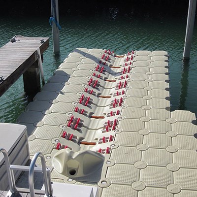 ponton-flottant-bateau-rampe-1.jpg