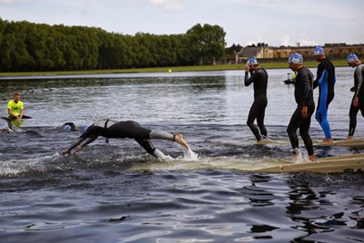 ponton-flottant-triathlon-versailles-4.jpg
