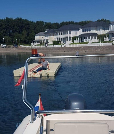 BoatLift 760 - 2511 BL Hellevoetsluis 01.jpg