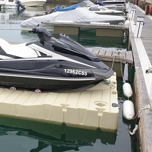 jet-ski-plattform-schwimmsteg-rampe-jetport-max-2