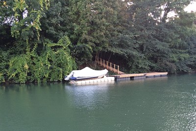 plateforme-bateau-boat-lift-3jpg.jpg