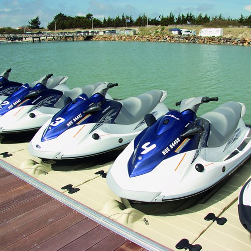 jet-ski-plattform-schwimmsteg-rampe-7