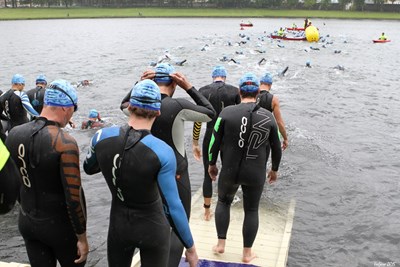 ponton-flottant-triathlon-2.jpg