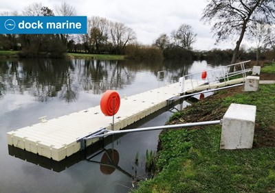 Mairie de Roézé-sur-Sarthe - RotoDock 01.jpg