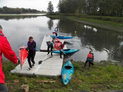 ponton-kayak-mondelange-belrive-1.jpg