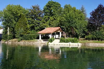 pontili-galleggianti-lago.jpg