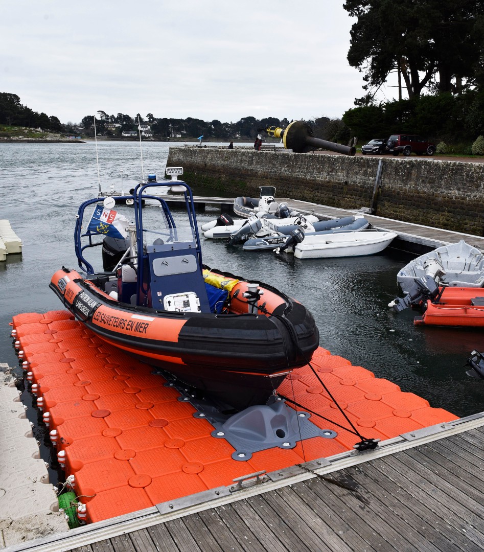 SNSM 56 - BoatLift 660 Plus 04-04.jpg