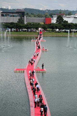 pontons-flottants-evenements-2.jpg