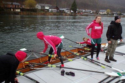 ponton-flottant-aviron-1.jpg