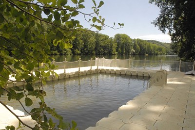 piscine-flottante-cubes-modulaires.jpg