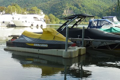 jet-ski-platform-1.jpg